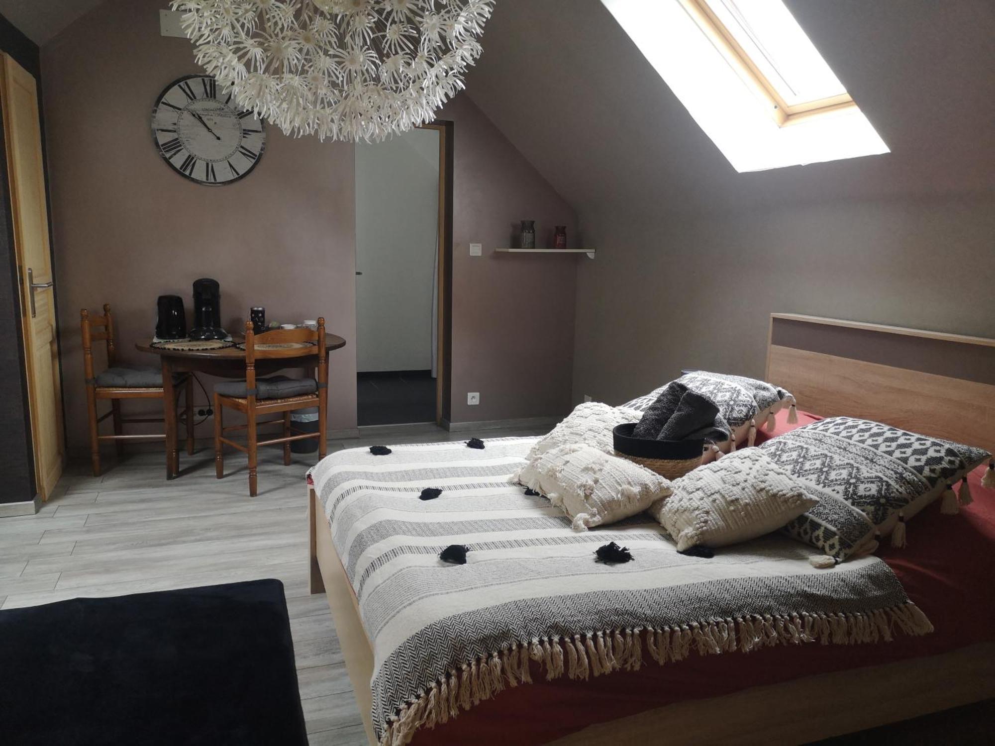 Agreable Chambre Privee Avec Entree Independante Langeais Exterior photo